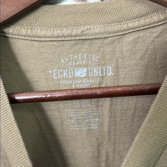 ECKO UNLTD Men's Tan Graphic T-Shirt - Picture 6 of 12